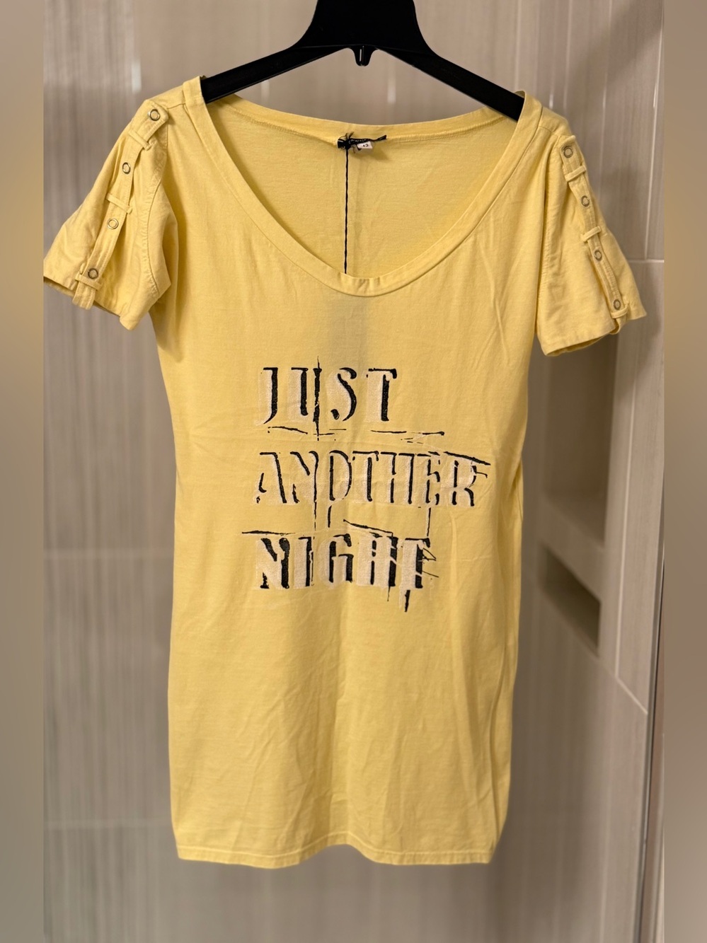 Patrizia Pepe NWT Yellow "Just Another Night" Scoop Neck Graphic Mini Dress